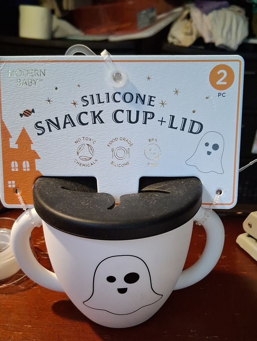 Silicone Ghost Snack Cup with Lid - White & Black